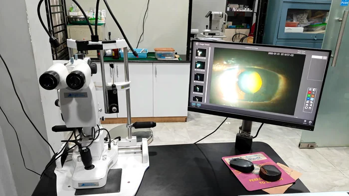 Myopia & Optical Dispensing Karaikal – Digital Slit Lamp Eye Diagnostics at Dr. Reddy's Eye Care